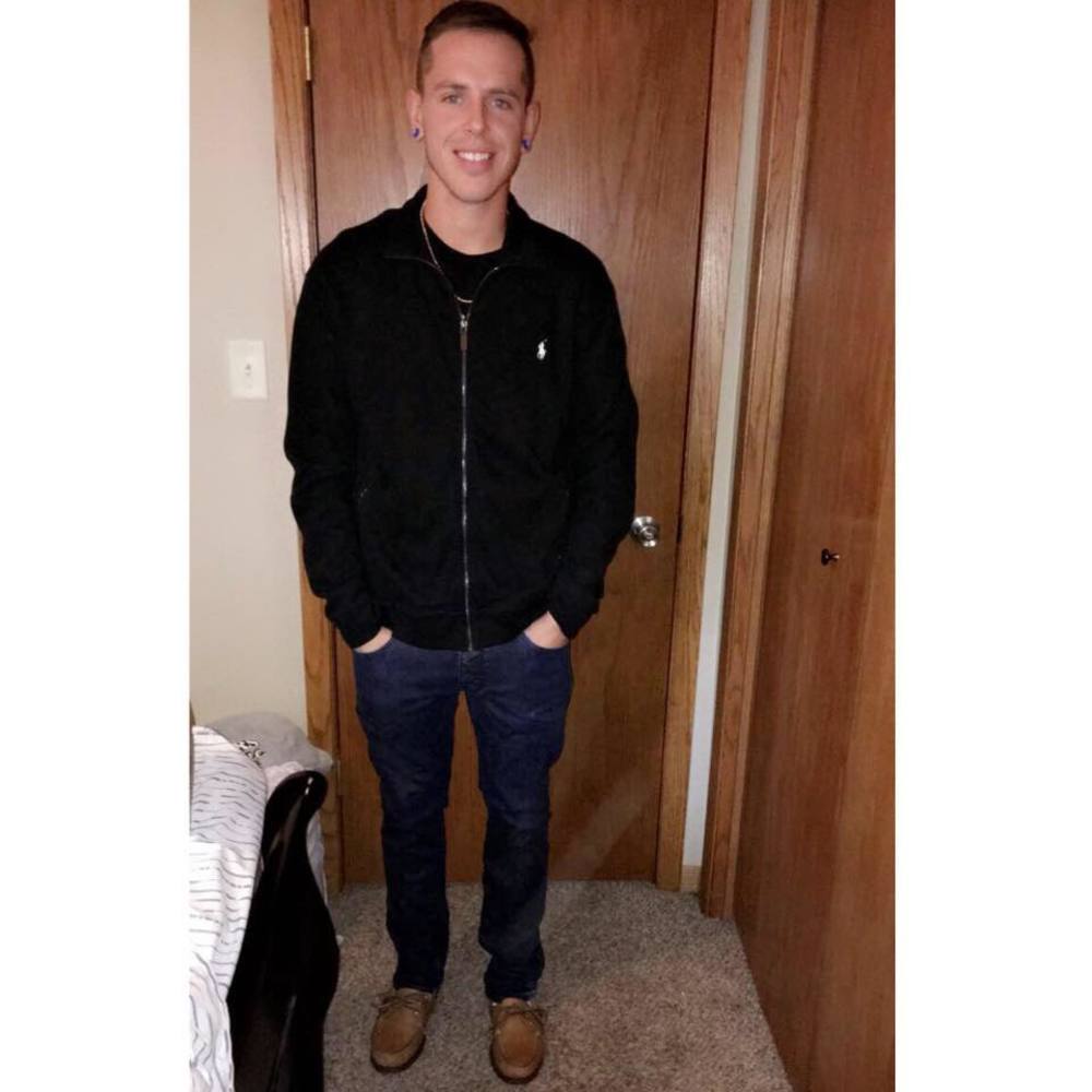 Meet your Posher, Eric